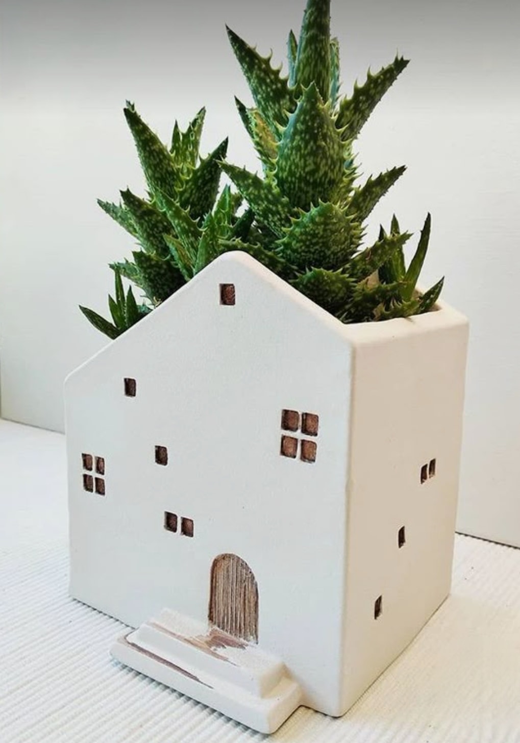 New small house - Image 1